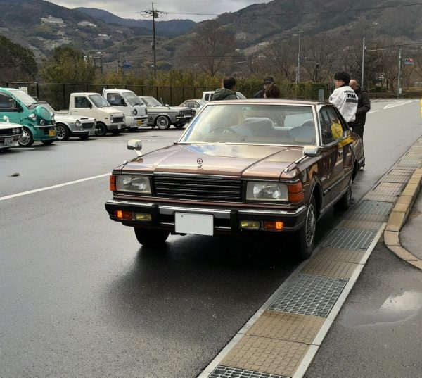 日産 グロリア