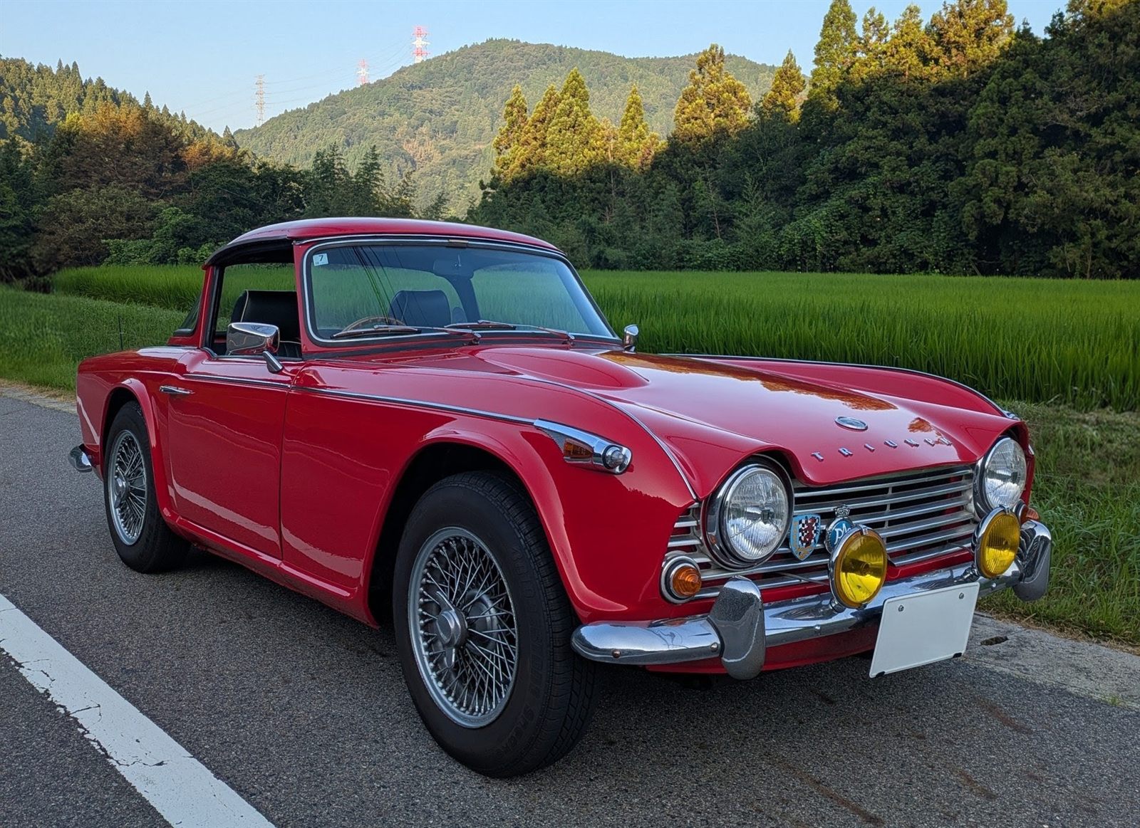 トライアンフ TR-4A